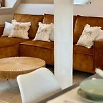 Design Penthouse Im Schlossareal 公寓