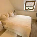 Design Penthouse Im Schlossareal * Deidesheim