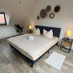 Design Penthouse Im Schlossareal Deidesheim
