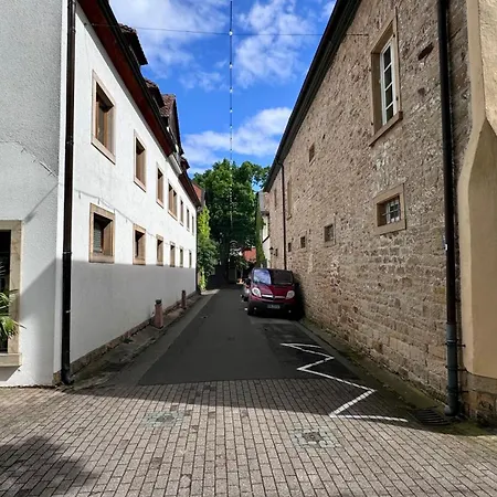 Design Penthouse Im Alten Schloss Deidesheim