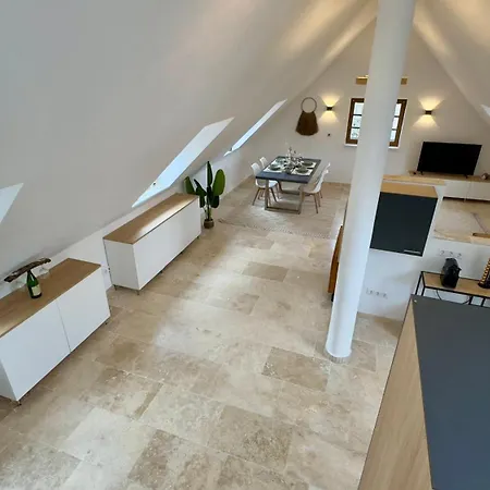 Design Penthouse Im Schlossareal *