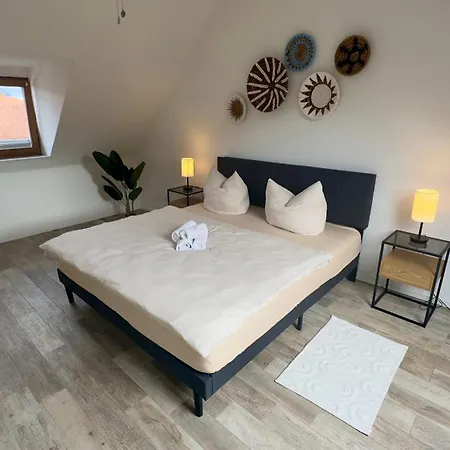 Design Penthouse Im Schlossareal דיידסהאם