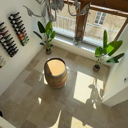 Design Penthouse Im Alten Schloss * Deidesheim