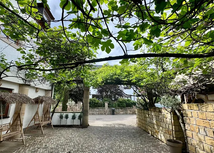 Design Penthouse Im Schlossareal * Deidesheim