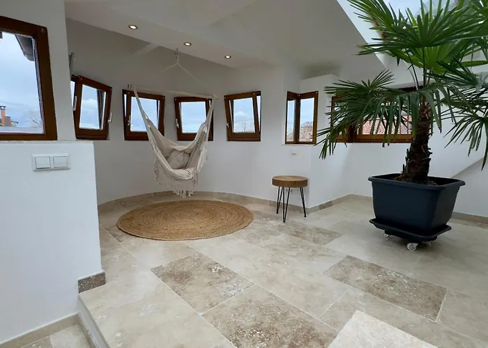 Design Penthouse Im Schlossareal דירה דיידסהאם