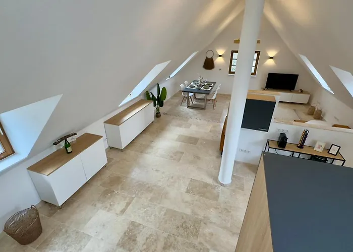 Design Penthouse Im Schlossareal *