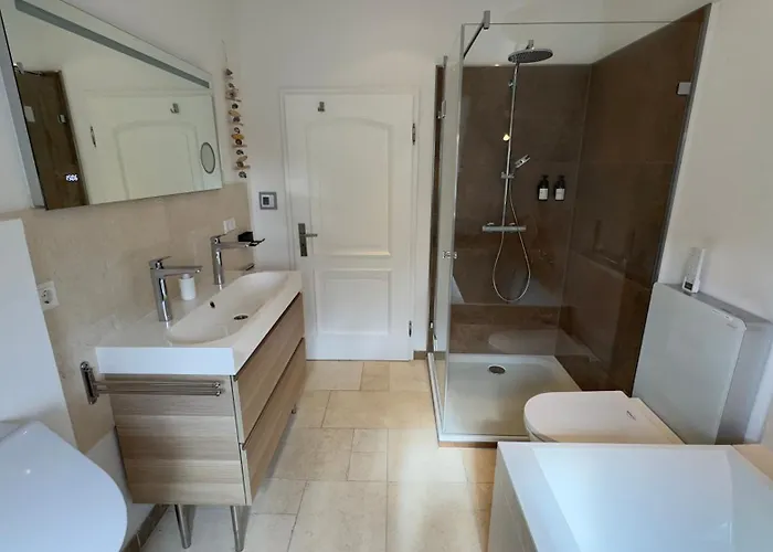 Design Penthouse Im Schlossareal דירה דיידסהאם
