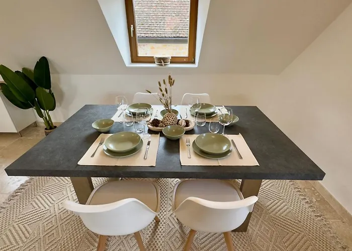 Apartment Design Penthouse Im Schlossareal Deidesheim