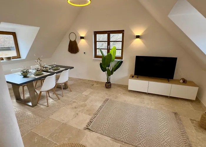 Design Penthouse Im Schlossareal *